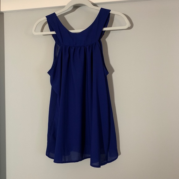 Francesca’s Blue Beaded Tank - Picture 3 of 3